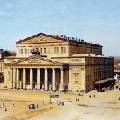 Вид из гостиницы "Метрополь" на "Имперский театр", говорят самый большой в мире.