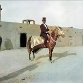 Поль Надар на подаренной эмиром лошади.