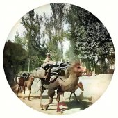 По дороге встречаем туземцев. Основной вид транспорта верблюд или арба с осликом.